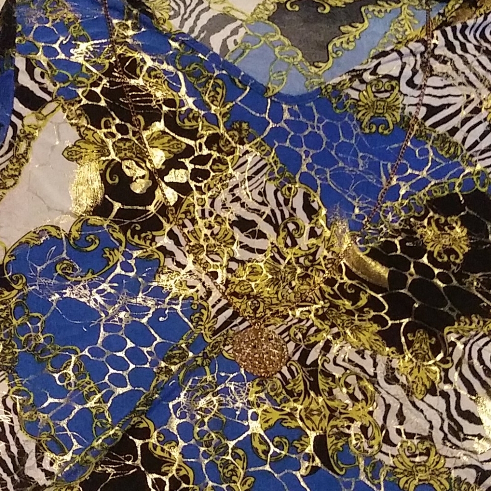 Shiny shirt
